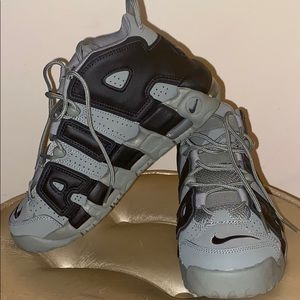 Nike uptempo grey. Brand new